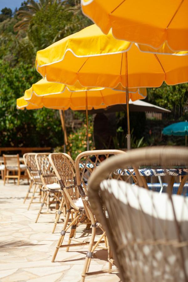 Hôtel La Piscine Le Lavandou Exterior foto